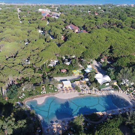 מרינה די ביבונה Le Esperidi Camping Ecoresort מראה חיצוני תמונה