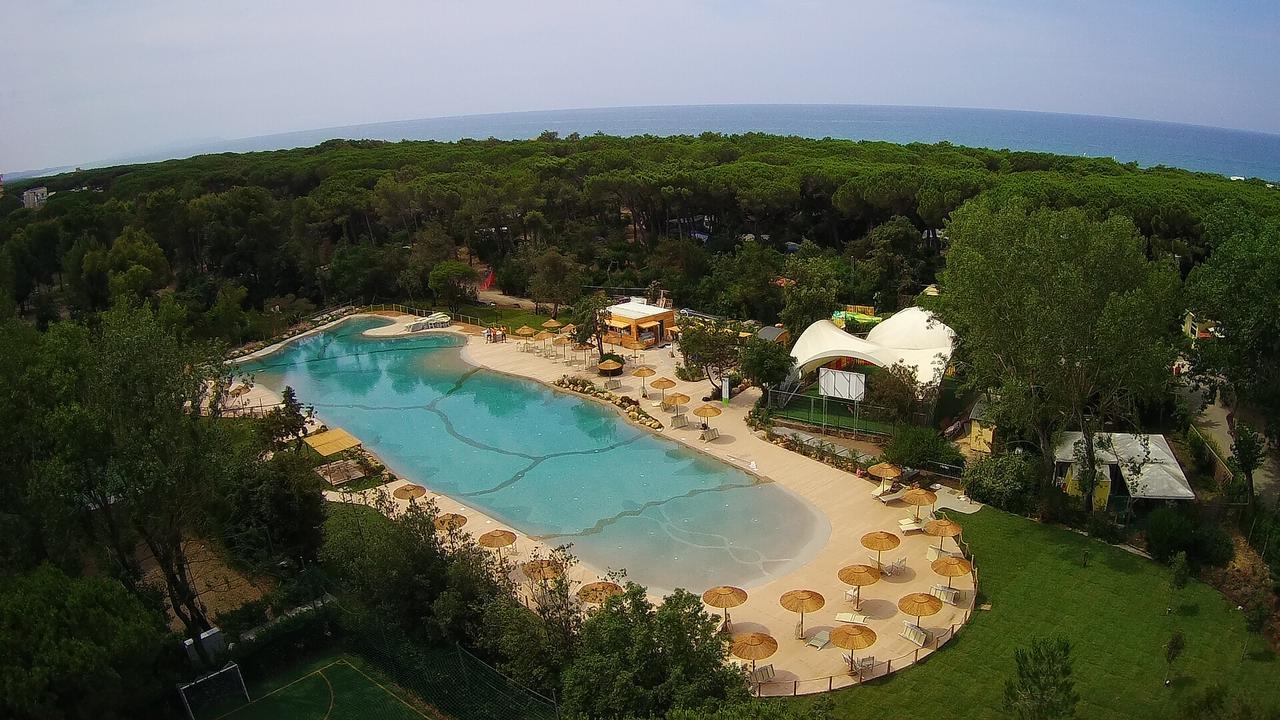 מרינה די ביבונה Le Esperidi Camping Ecoresort מראה חיצוני תמונה