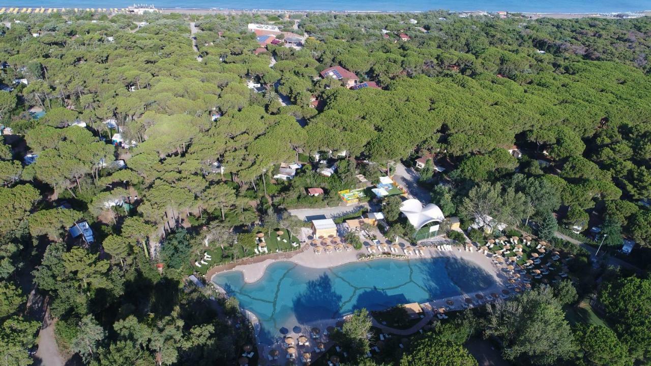 מרינה די ביבונה Le Esperidi Camping Ecoresort מראה חיצוני תמונה