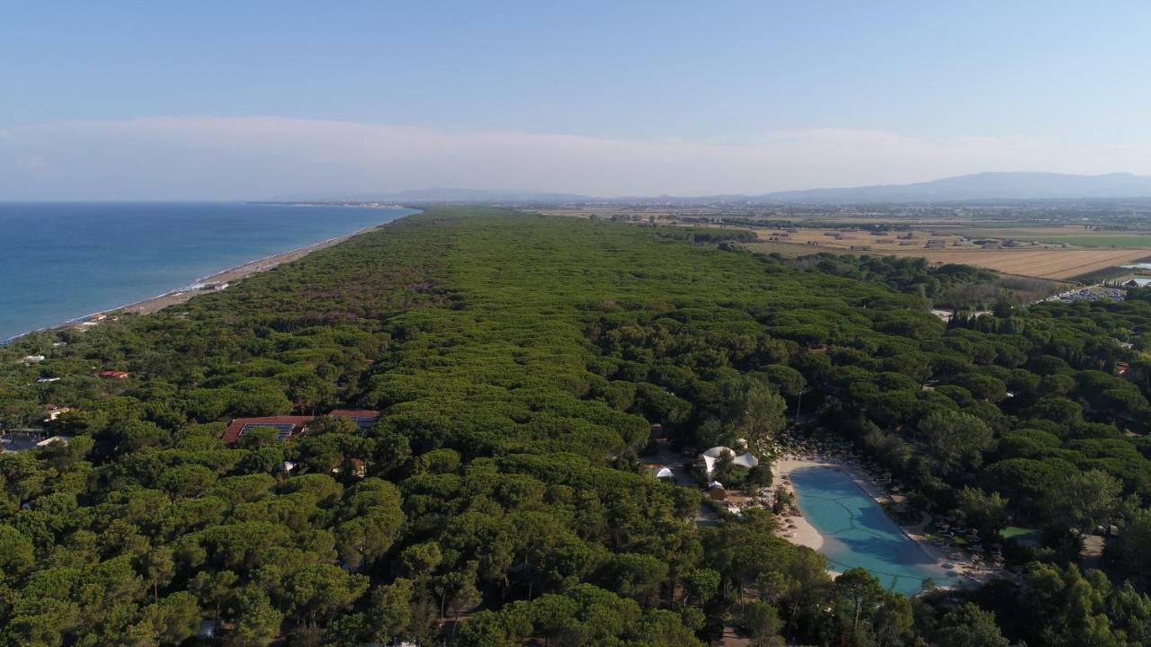 מרינה די ביבונה Le Esperidi Camping Ecoresort מראה חיצוני תמונה